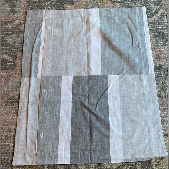 Tommy Hilfiger Blocked Striped Bed Pillow Sham Set - Picture 4 of 7